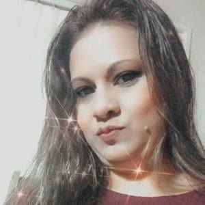 Meet your Posher, Tania